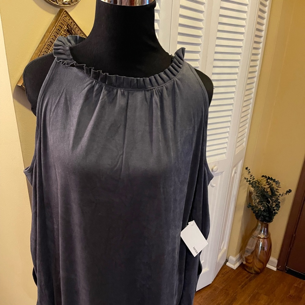 Kenzie Gray Long Sleeve Cold Shoulder Velour Mini Dress NWT - Large